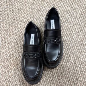 Steve Madden Black Leather Slip-On Penny Loafers